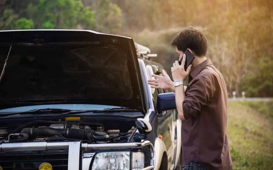 car mechanic on road